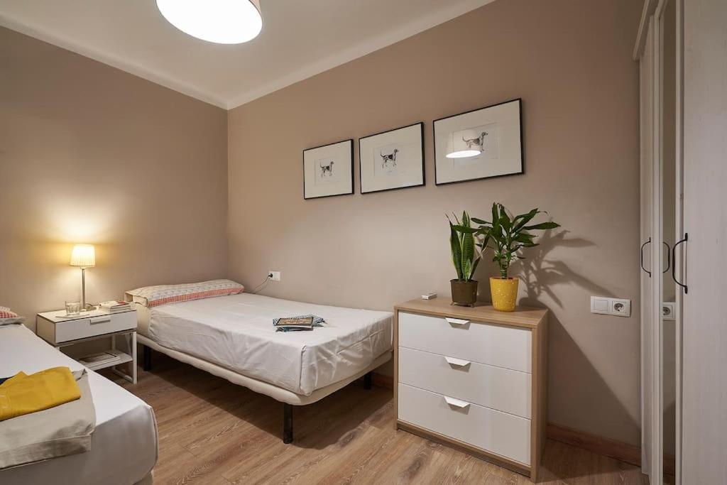 Bebarceloner Sant Andreu Apartments - 3 Bedrooms Экстерьер фото